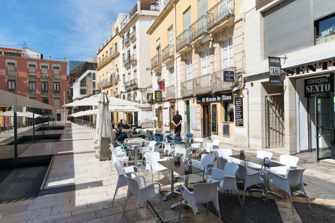Boutique Penhouse In The City Old Town Alicante Luaran gambar